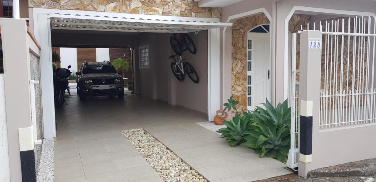 - Da Armacao Do Pantano Do Sul - Ar Condicionado Apartamento